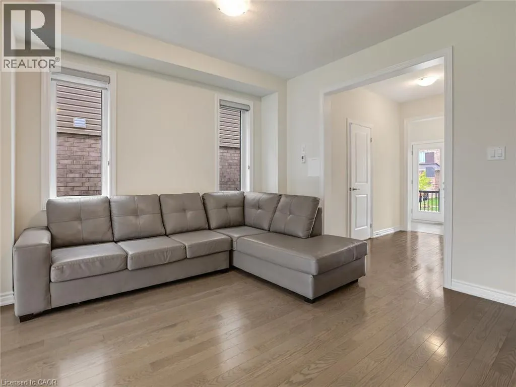5 HEMING Street