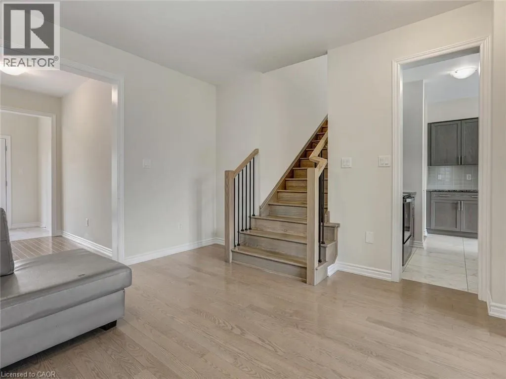 5 HEMING Street