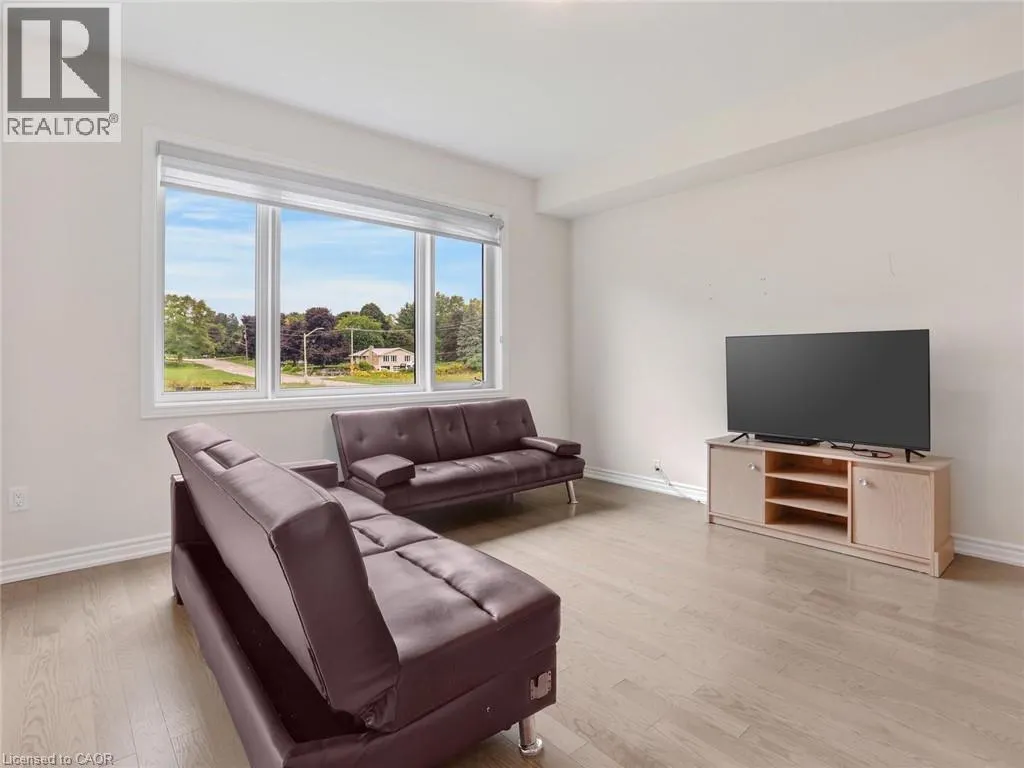 5 HEMING Street