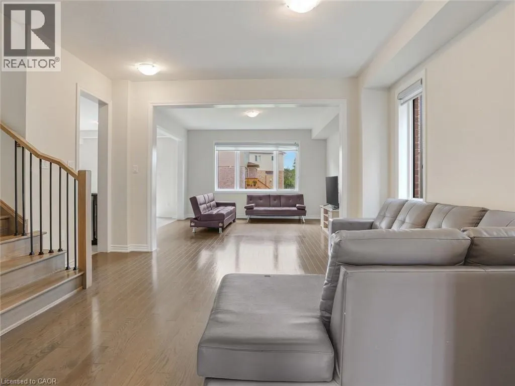 5 HEMING Street