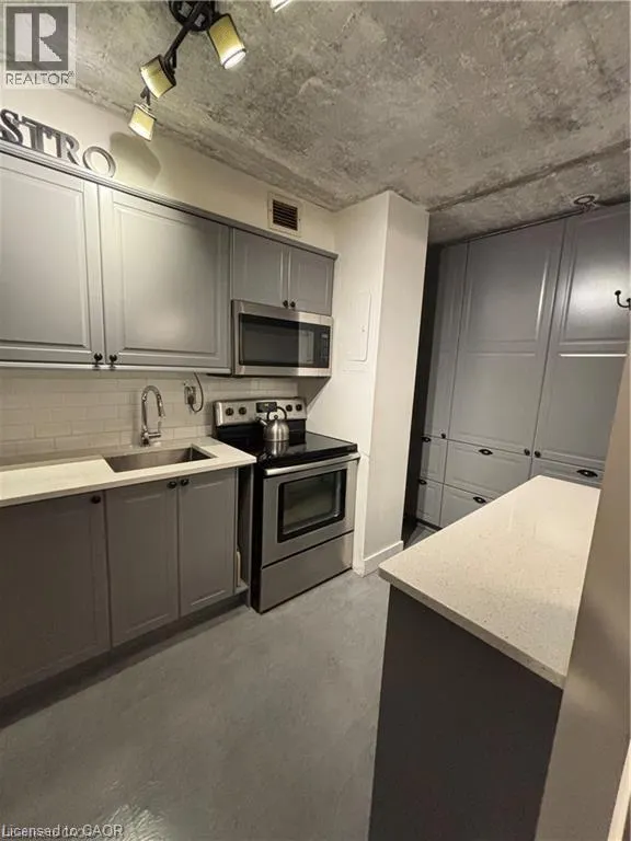 975 WARWICK Court Unit# 1210 #1210