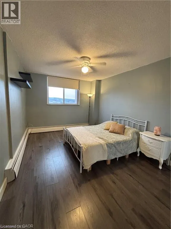 975 WARWICK Court Unit# 1210 #1210