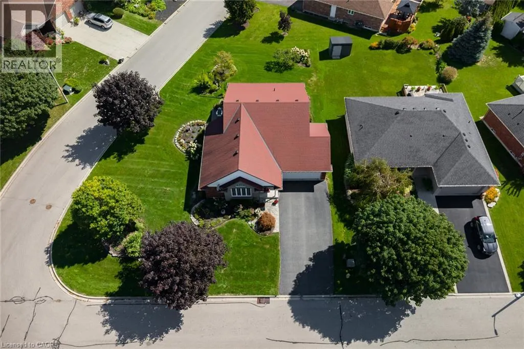 13 COASTAL Court