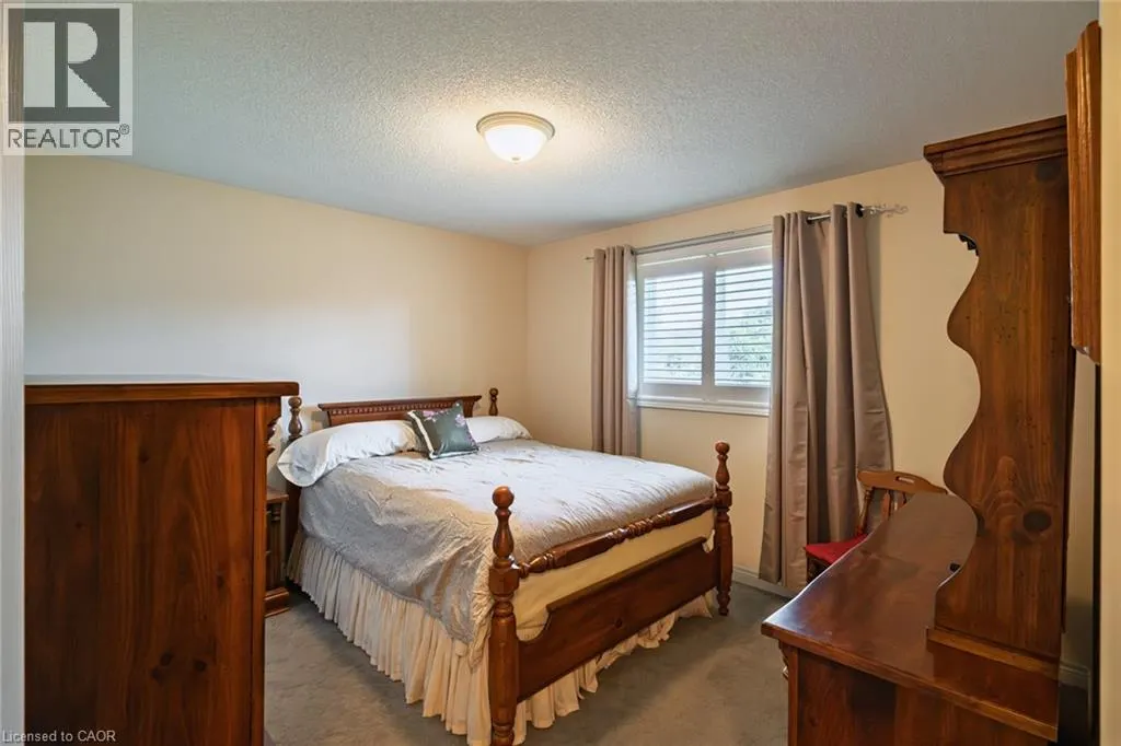 13 COASTAL Court