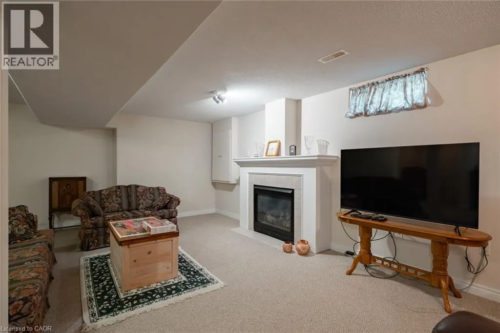 13 COASTAL Court