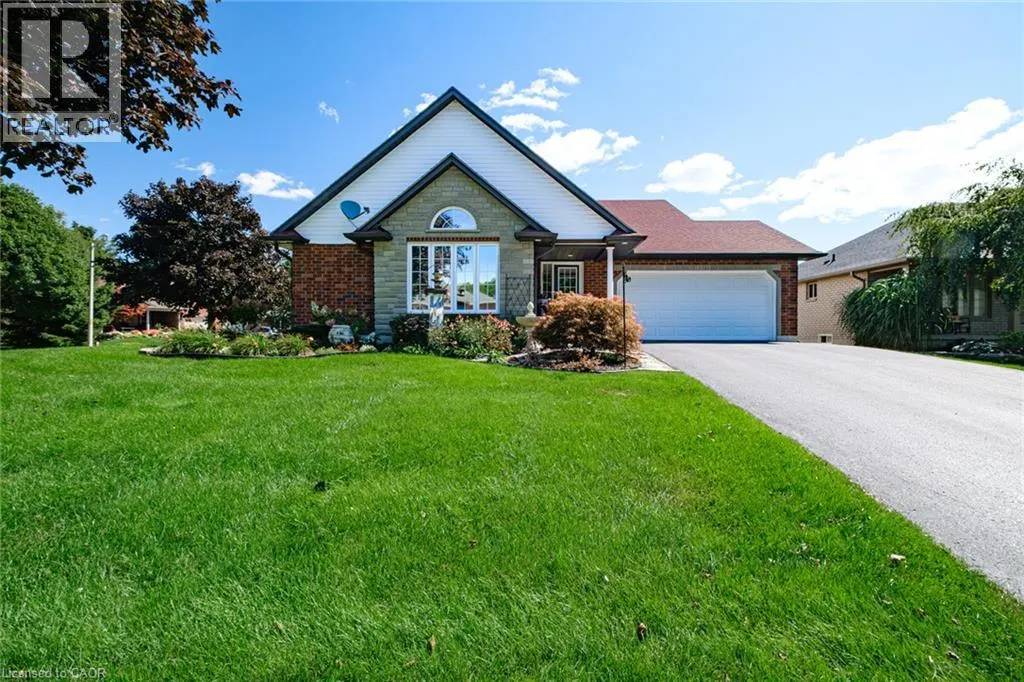 13 COASTAL Court
