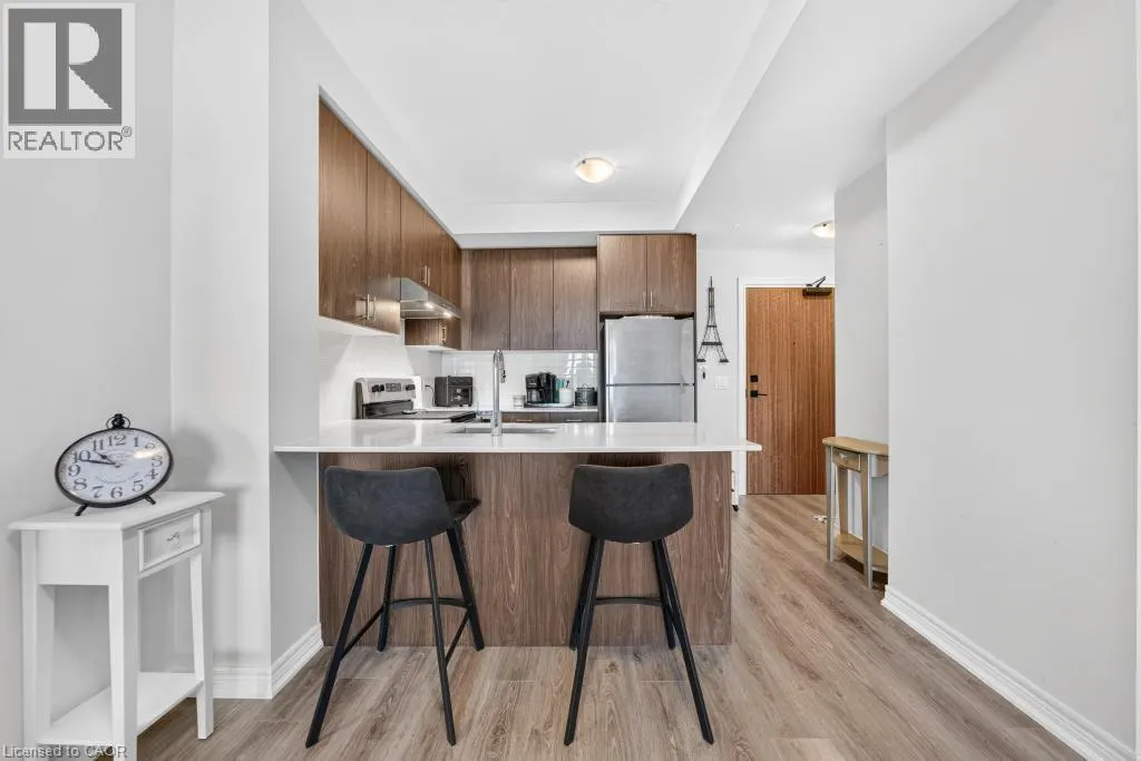 121 HIGHWAY 8 Unit# 703 #703