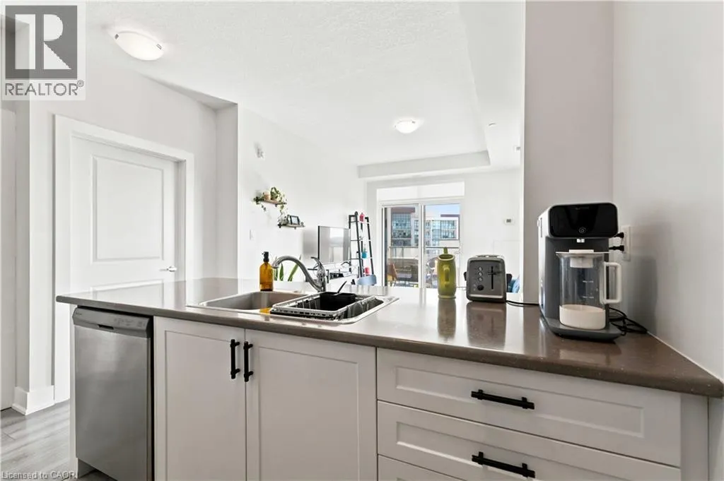 125 SHOREVIEW Place Unit# 411 #411