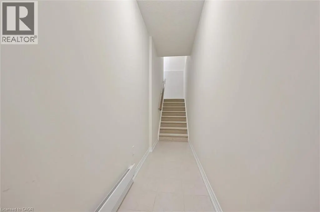 525 ERINBROOK Drive Unit# C050 #C050