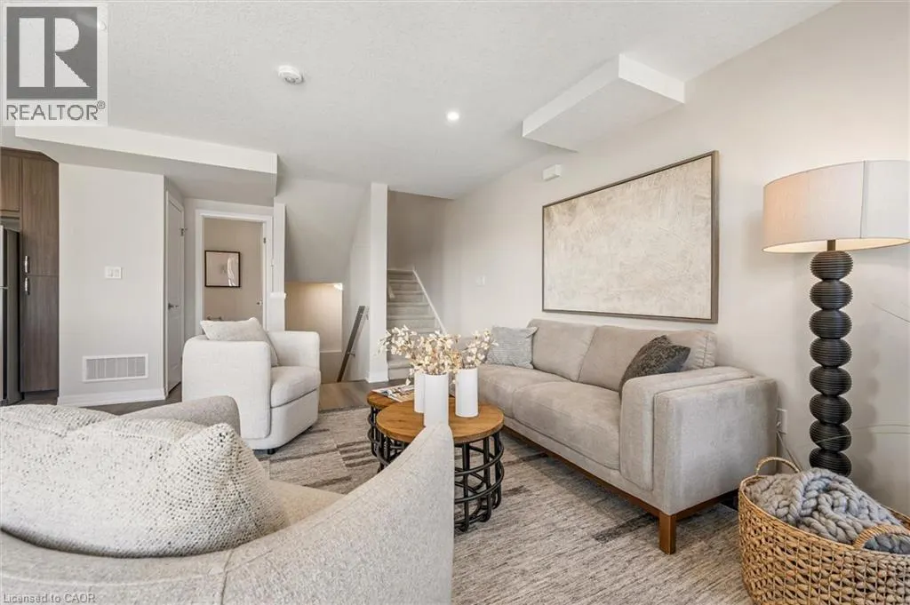 525 ERINBROOK Drive Unit# C050 #C050
