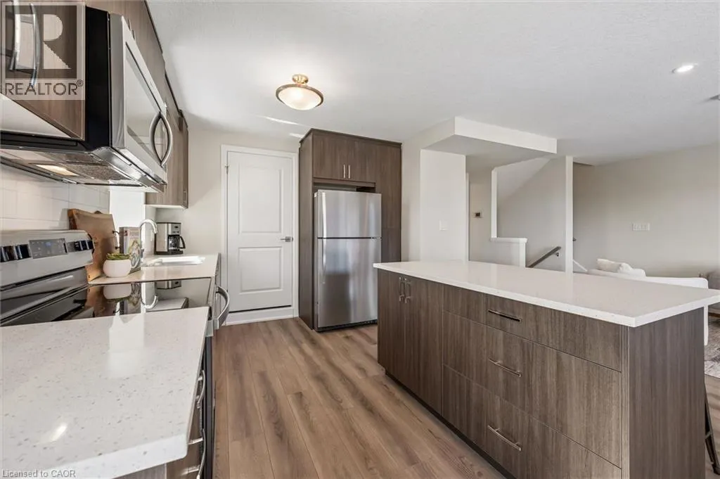 525 ERINBROOK Drive Unit# C050 #C050