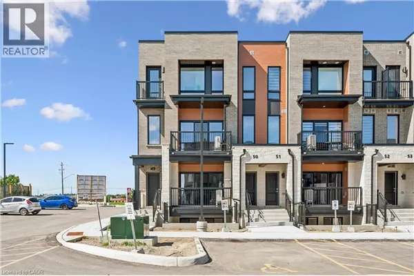 525 ERINBROOK Drive Unit# C050