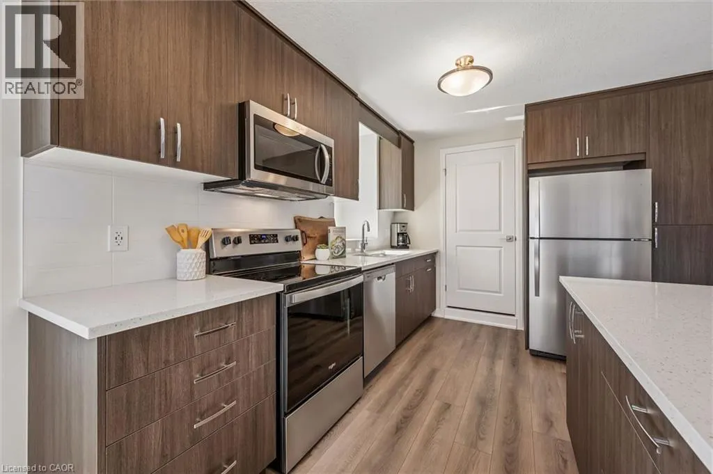 525 ERINBROOK Drive Unit# C050 #C050