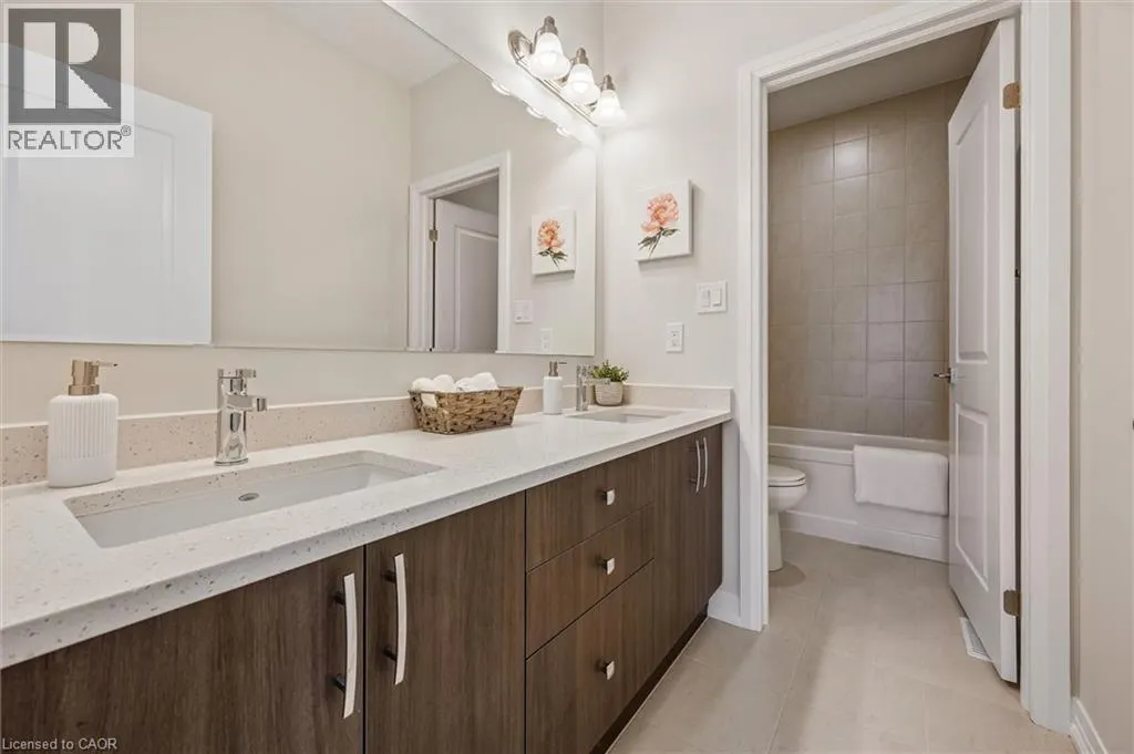 525 ERINBROOK Drive Unit# C050 #C050