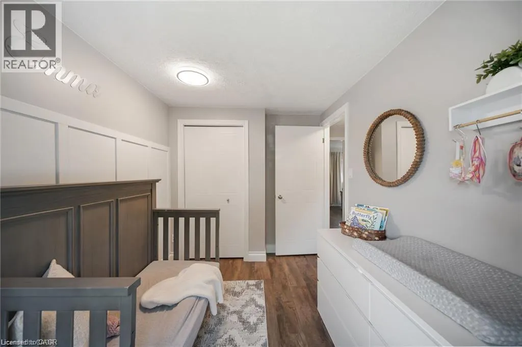 45 FREEMAN Crescent