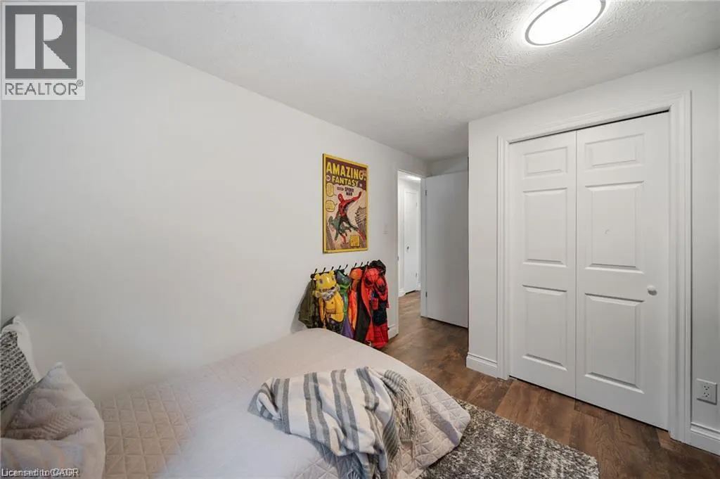 45 FREEMAN Crescent