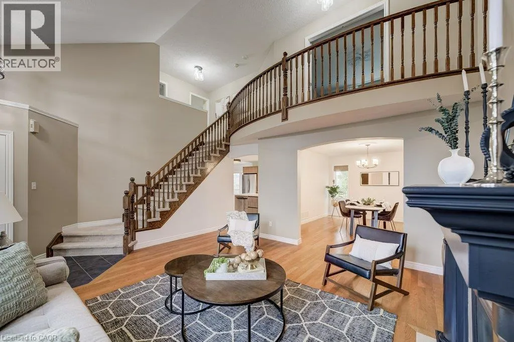 16 IRONGATE Drive