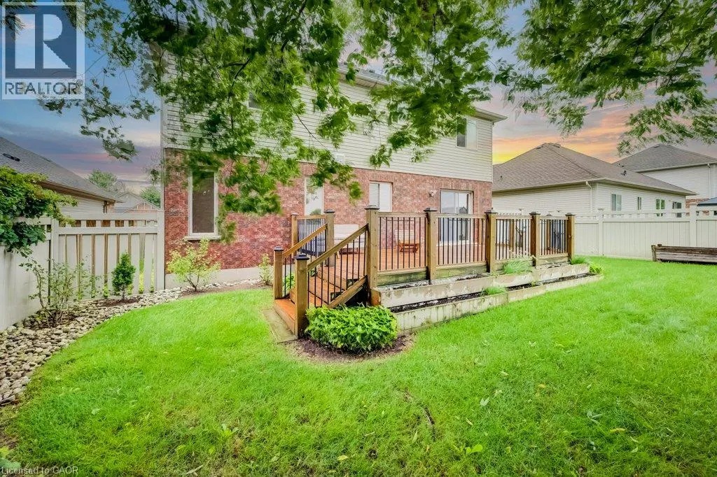 16 IRONGATE Drive