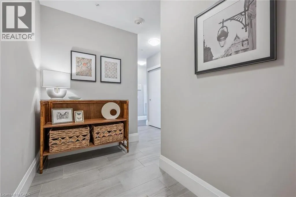 73 ARTHUR Street S Unit# 402 #402
