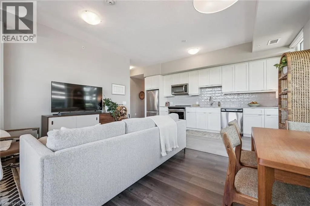 73 ARTHUR Street S Unit# 402 #402
