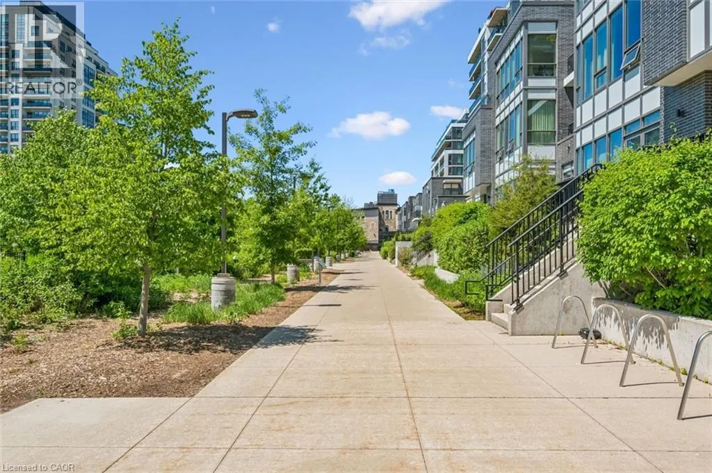 73 ARTHUR Street S Unit# 402 #402