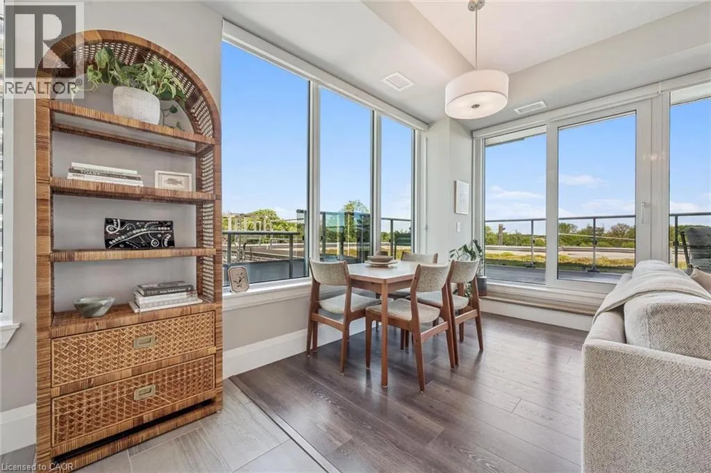 73 ARTHUR Street S Unit# 402 #402