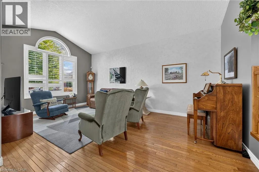 106 KINGFISHER Avenue