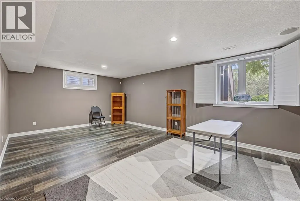 106 KINGFISHER Avenue