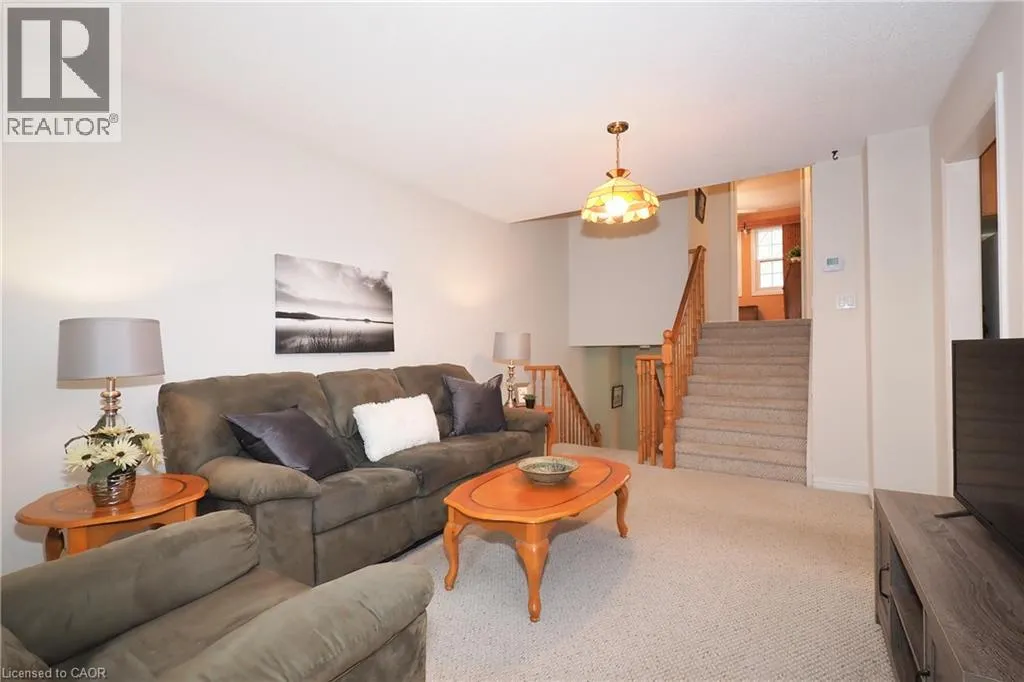 375 HOLIDAY INN Drive Unit# 34 #34