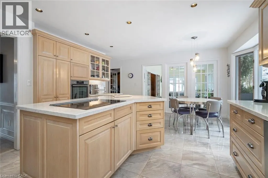 18 STONEGATE Drive