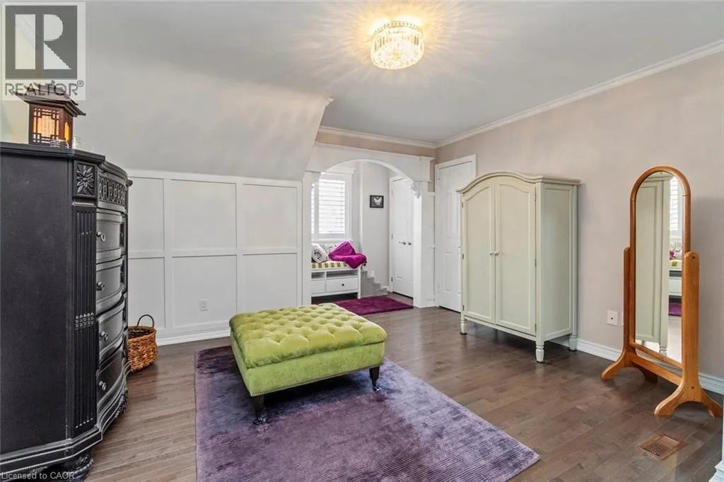 18 STONEGATE Drive