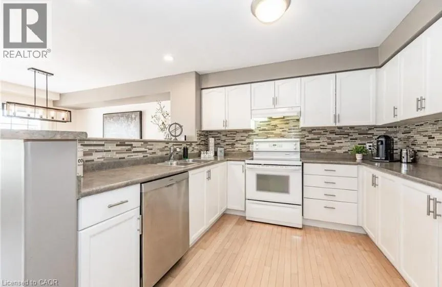 460 WOOLWICH Street Unit# 24 #24