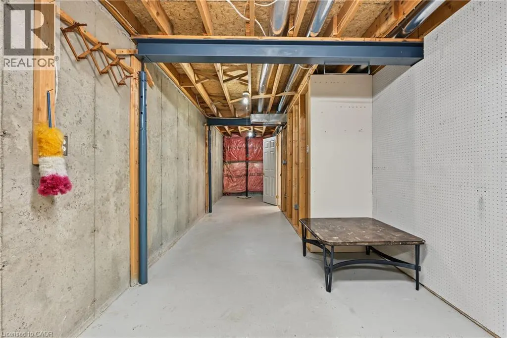 173 WILSON Street W Unit# 4 #4
