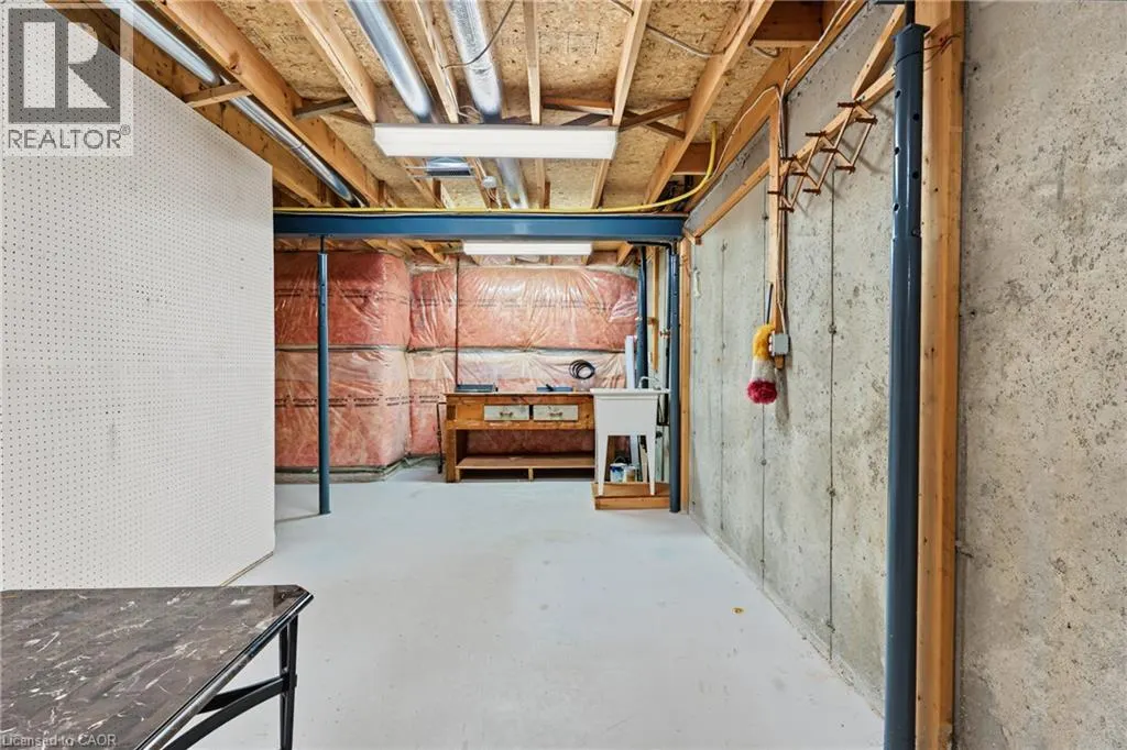 173 WILSON Street W Unit# 4 #4