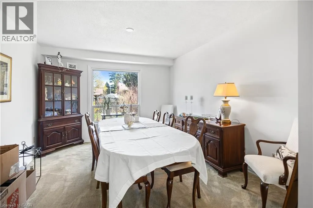 10 ATWOOD Crescent