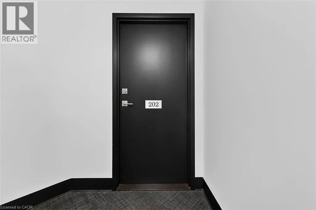 6 VILLAGE GREEN Boulevard Unit# 202 #202