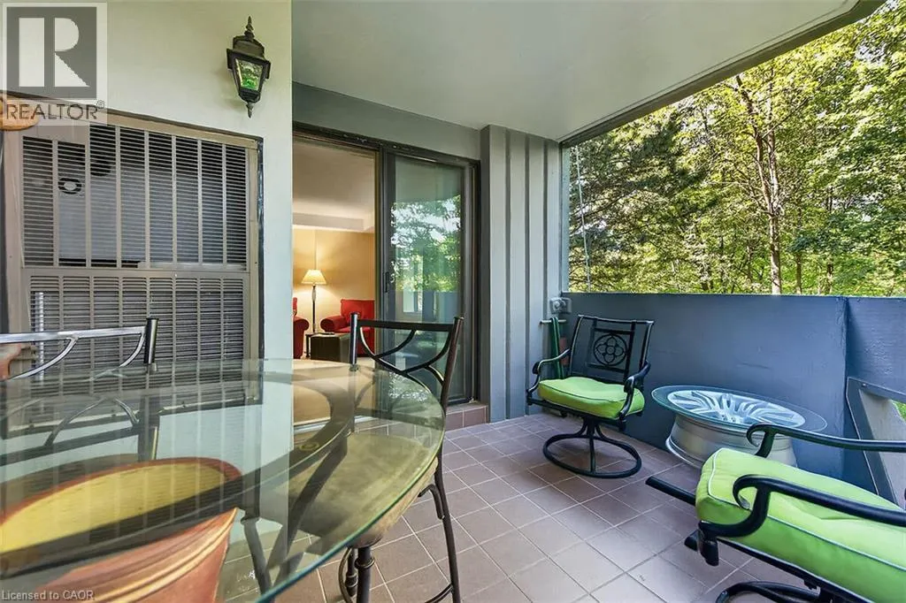 6 VILLAGE GREEN Boulevard Unit# 202 #202