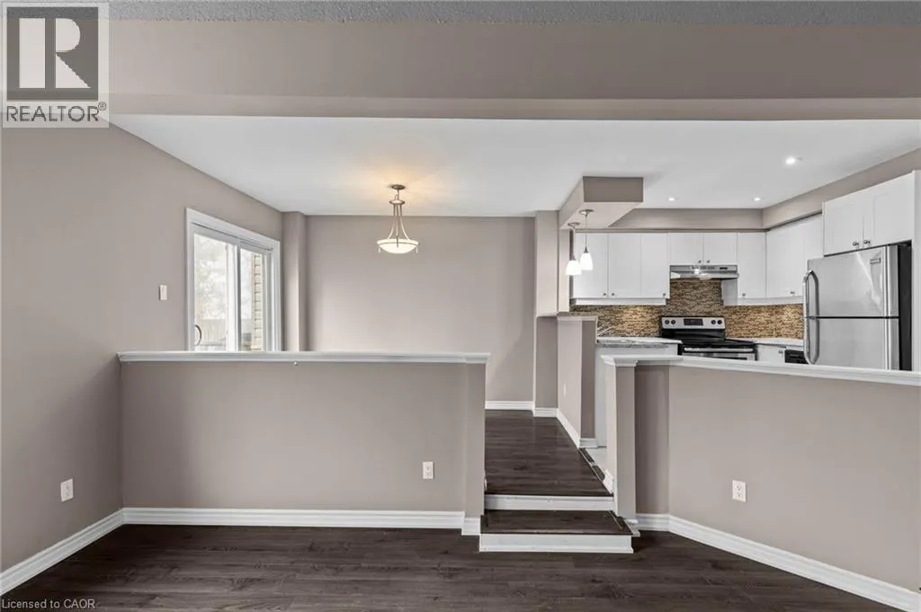 12 LANKIN Boulevard Unit# 12 #12