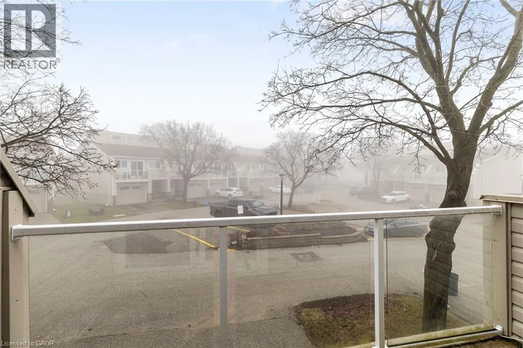 12 LANKIN Boulevard Unit# 12 #12
