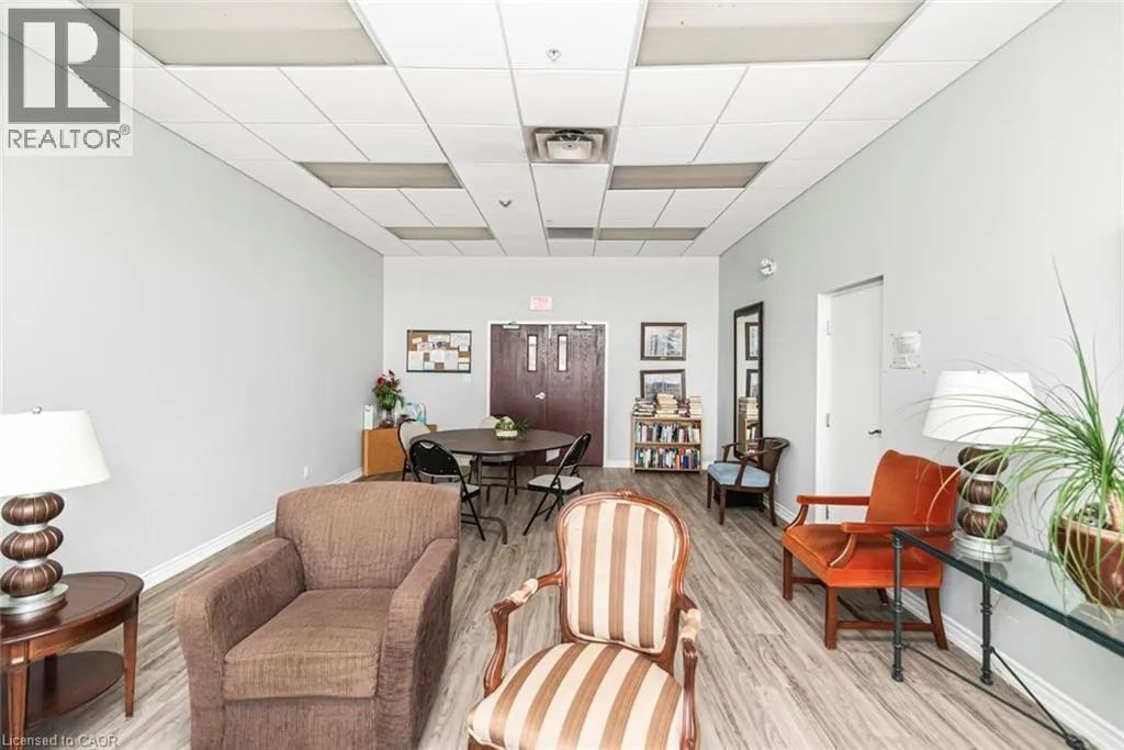 262 DUNDAS Street E Unit# 311 #311