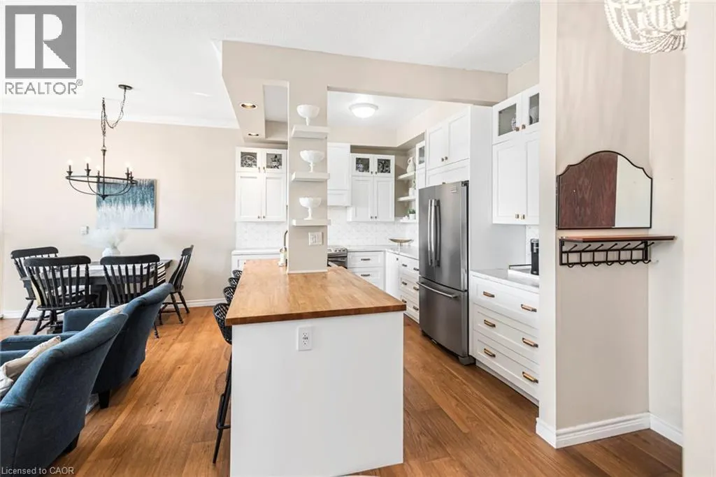262 DUNDAS Street E Unit# 311 #311