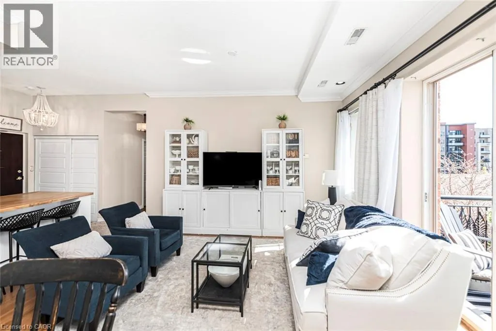 262 DUNDAS Street E Unit# 311 #311