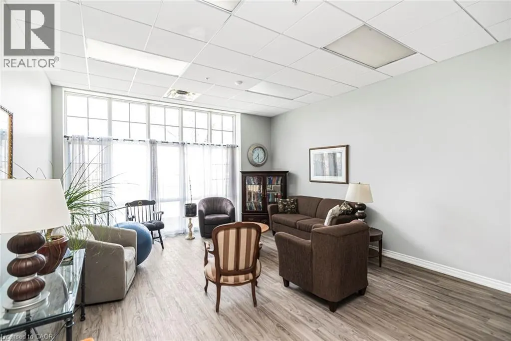 262 DUNDAS Street E Unit# 311 #311