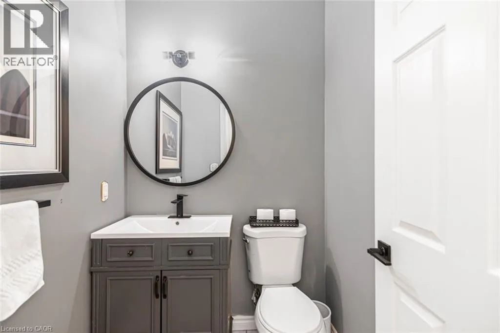 262 DUNDAS Street E Unit# 311 #311