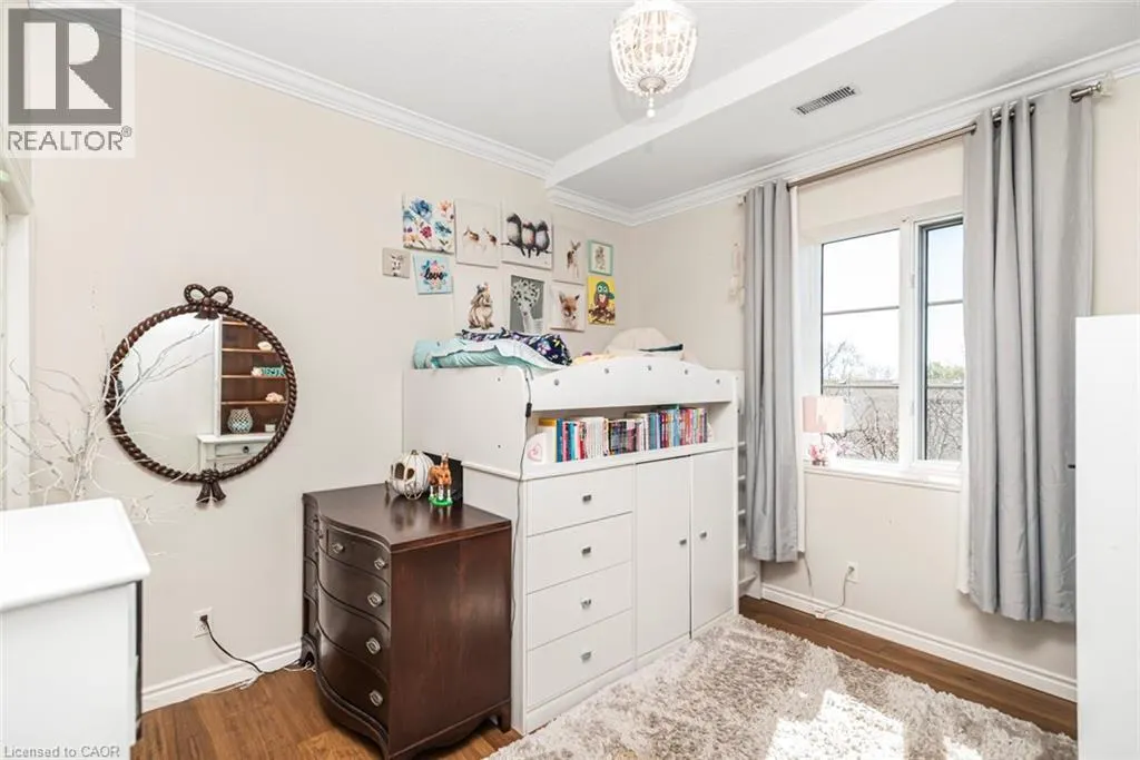 262 DUNDAS Street E Unit# 311 #311