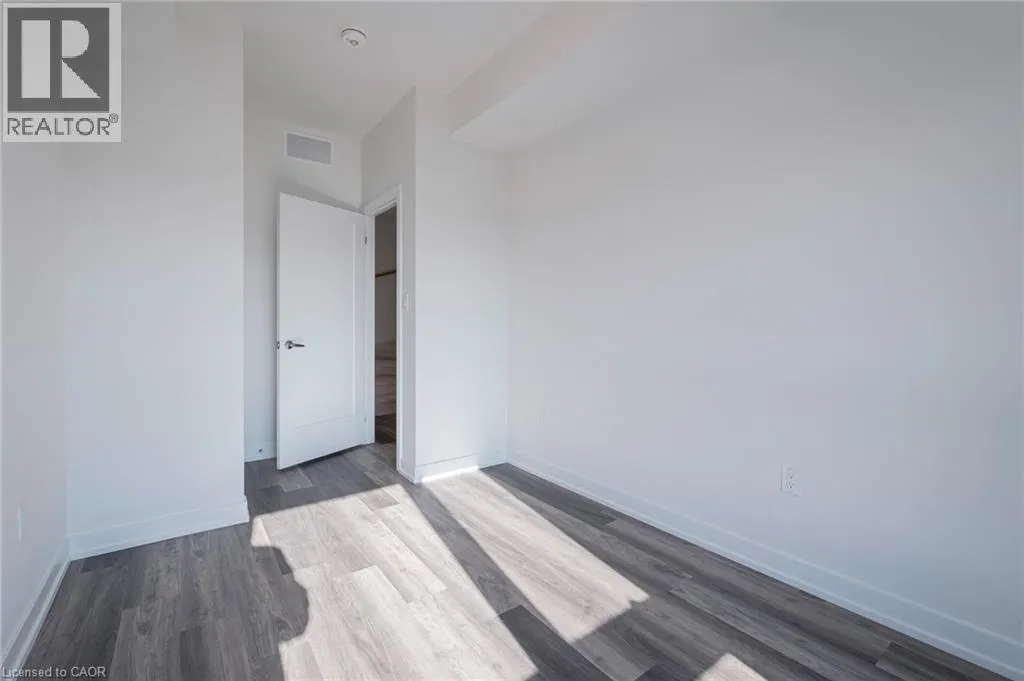 10 PALACE Street Unit# B5 #B5