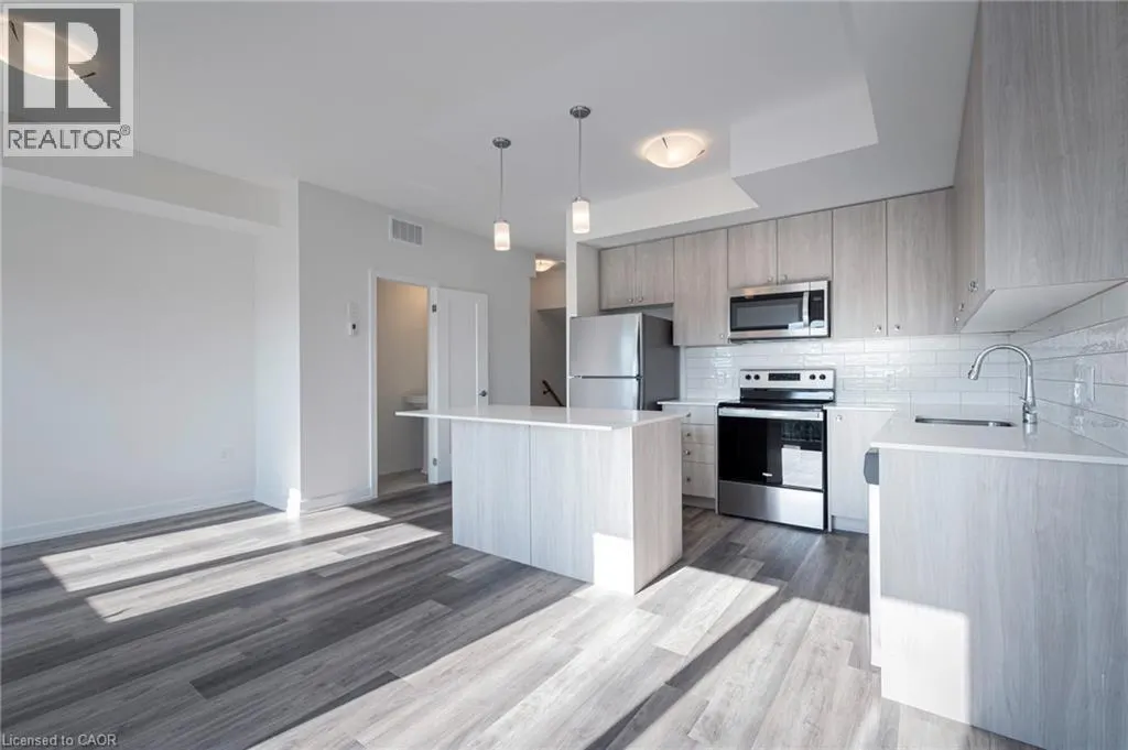 10 PALACE Street Unit# B5 #B5