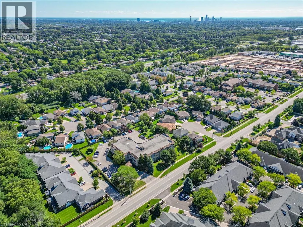 3364 MONTROSE Road Unit# 108 #108