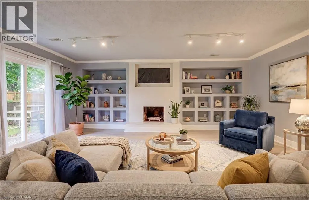 135 BRIERDALE Drive