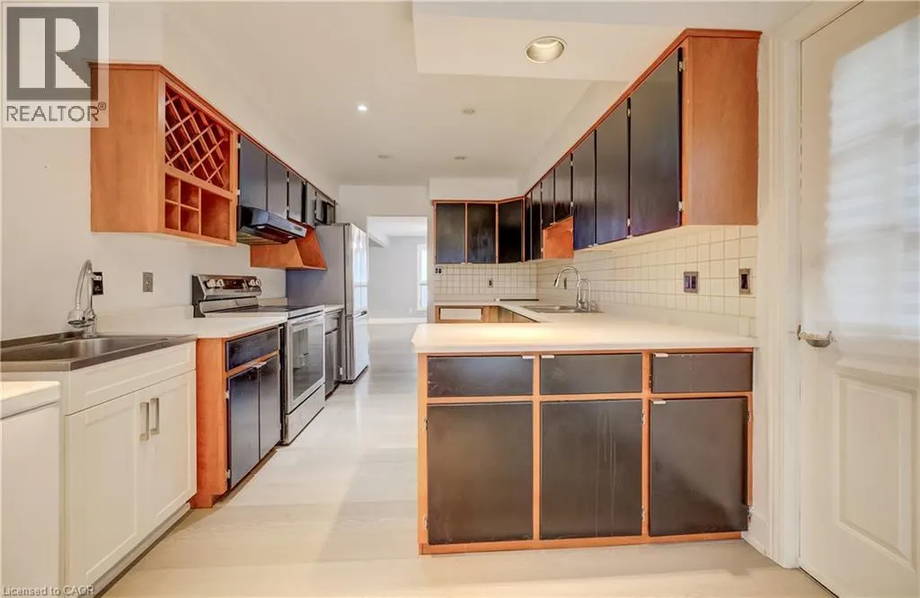 135 BRIERDALE Drive